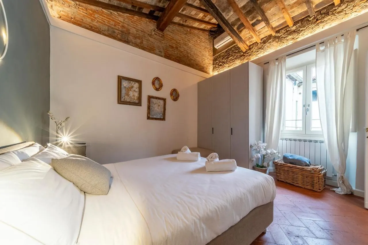Urban Retreat Apartment Florence Italy